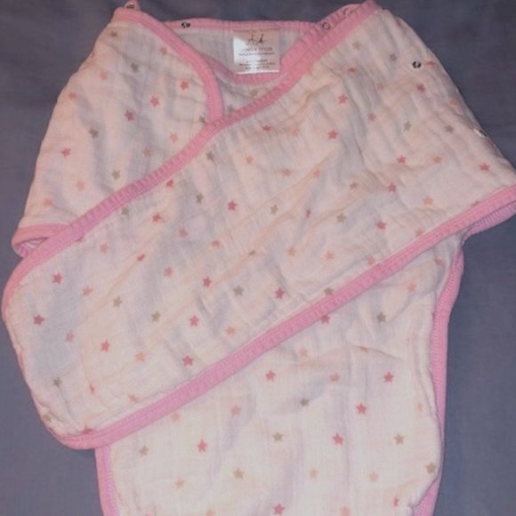 aden and anais easy swaddle with snaps 0-3 months up to 14 lbs - Picture 1 of 3